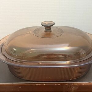 Corningware Brown Glass Baking Dish with Lid 4 quart